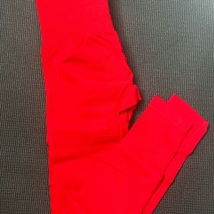 Small Encewear leggings-bright red